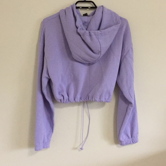 Forever 21 lavender cropped hoodie - Picture 5 of 6